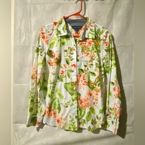 Tommy Hilfiger button down long sleeve collar blouse, Small